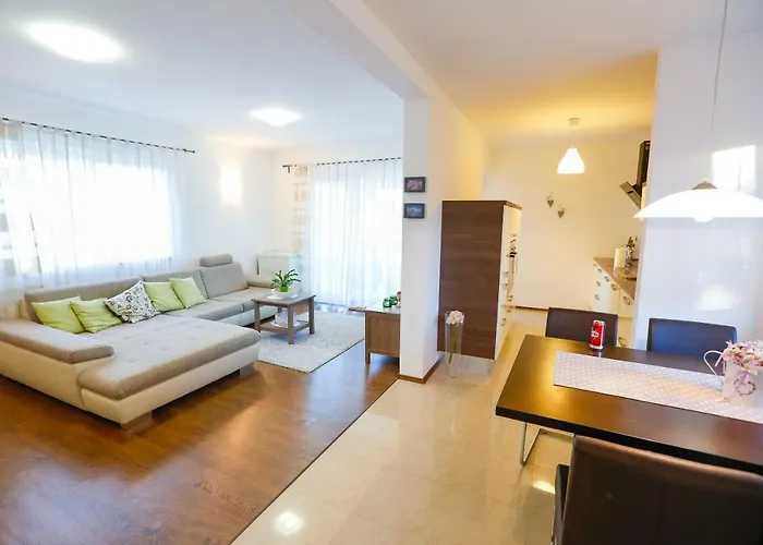 Villa Lavender's Breeze