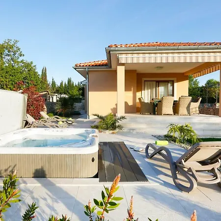 Vila Lavender's Breeze Kornic